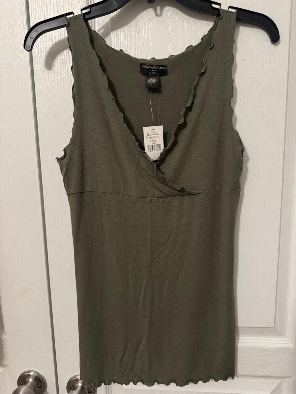 *NWT* Banana Republic Womens Small Olive Green Sleeveless Wrap V-Neck Tank